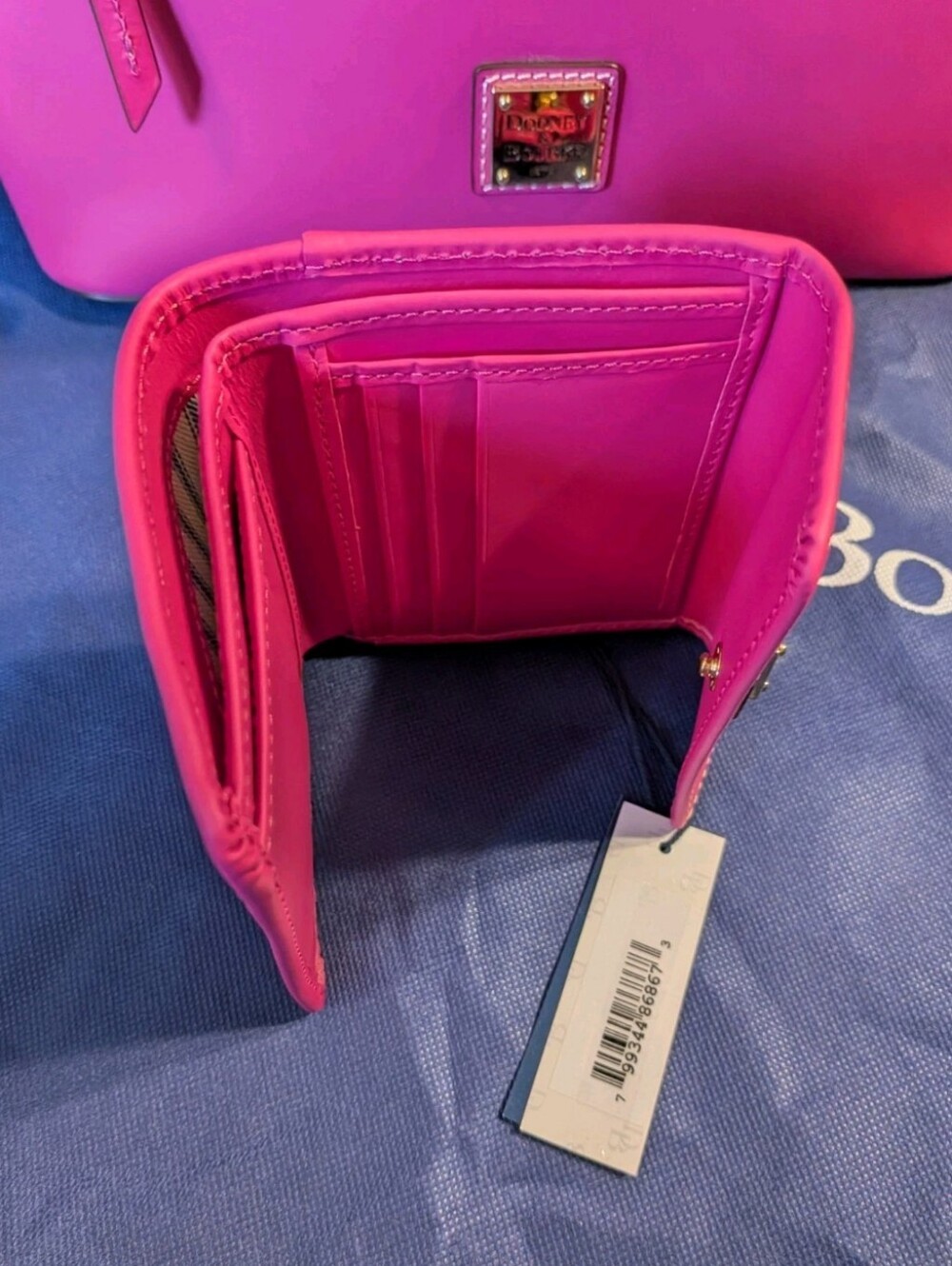 NWT! Dooney & Bourke Vachetta (Smooth Leather) Beacon Tote & Wallet in MAGENTA - Picture 15 of 16